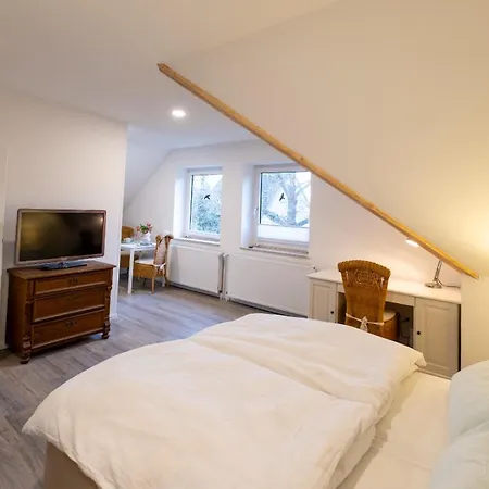 Frederiks Ferienzimmer Апартаменты